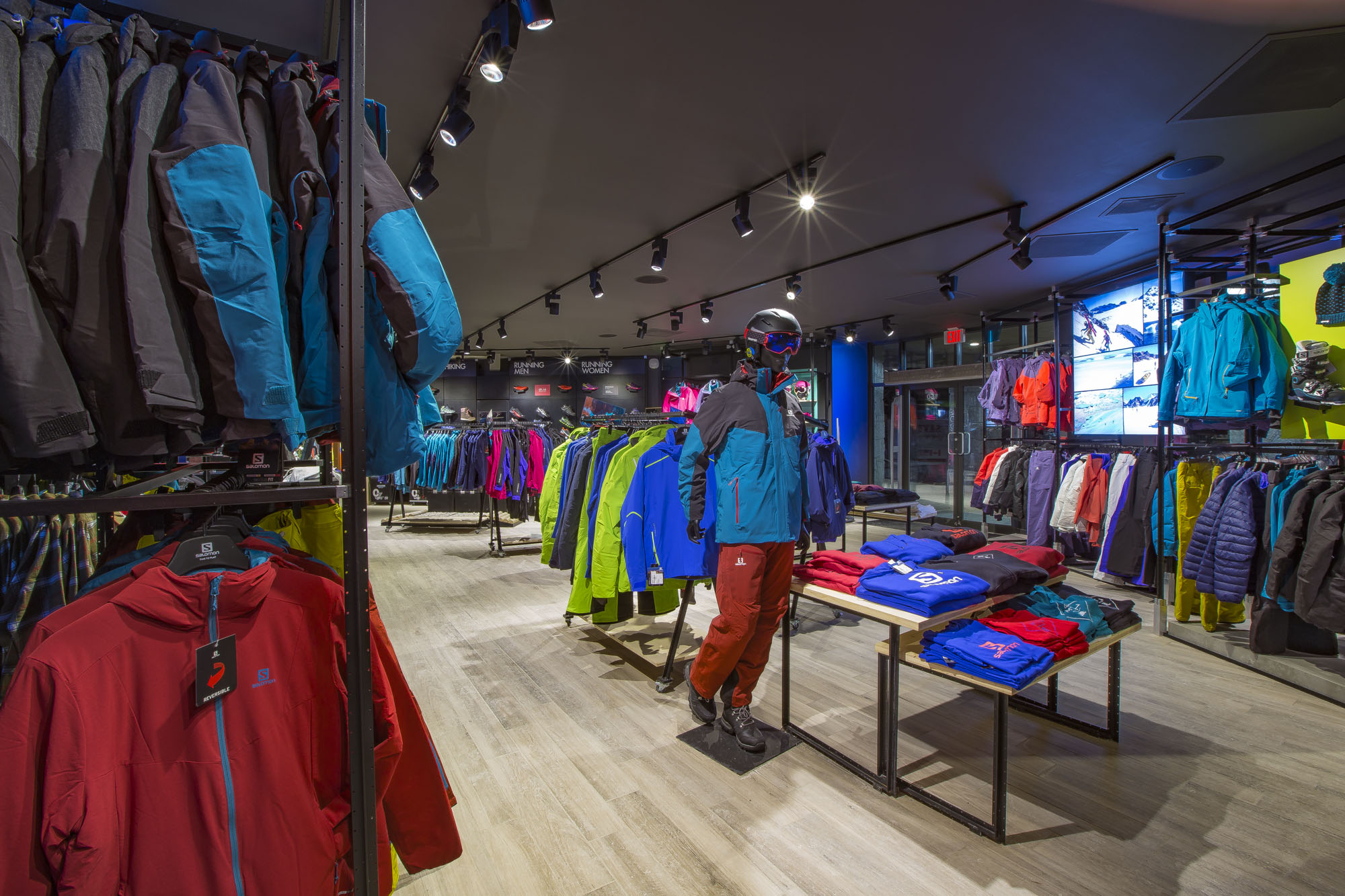 Salomon Ski & Snowboard,Whistler, BC